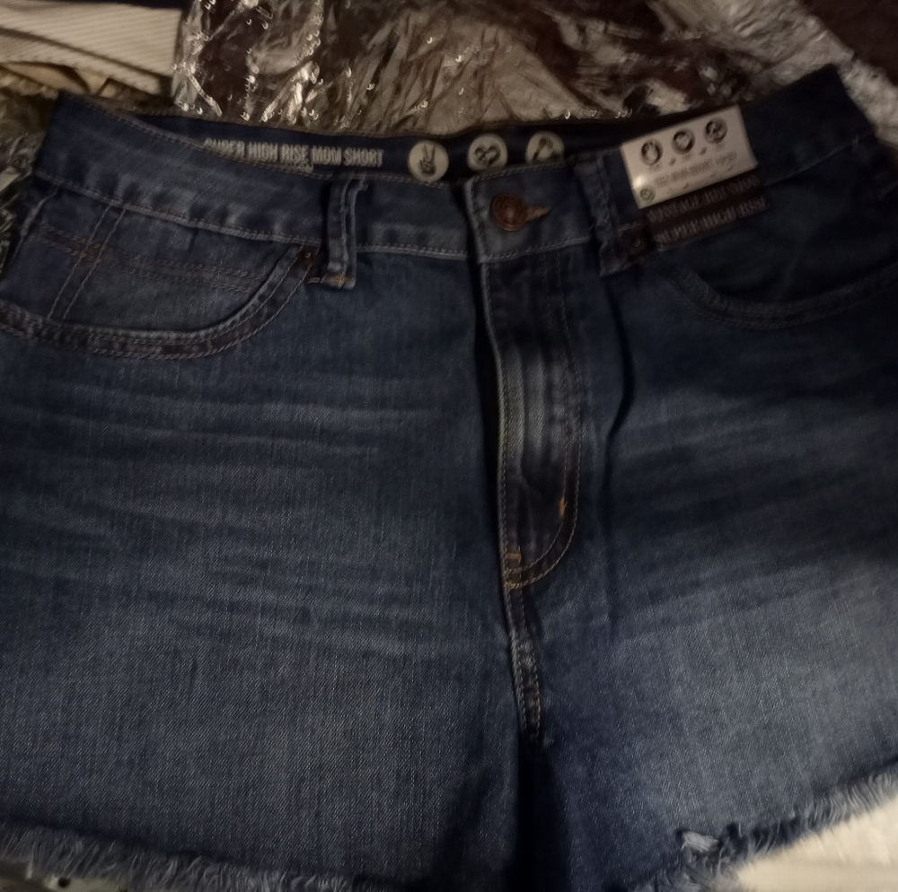 Jean shorts 9/26